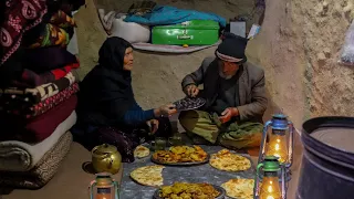 Ramadan Kareem : Old Lovers Village style Iftar Recipe in a Cave
