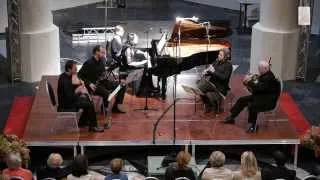 Mozart - Quintet in E-flat major K.452 (Larghetto)