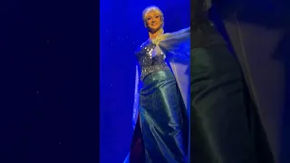 Elsa Frozen Let It Go 💙💃 | Disney Princess #shorts #viral #trending