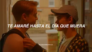 Billie Eilish - BIRDS OF A FEATHER (Letra en Español)