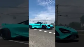 Tokyo Cyan Mclaren 765LT Does Donuts In The Middle Of the Road 🌪