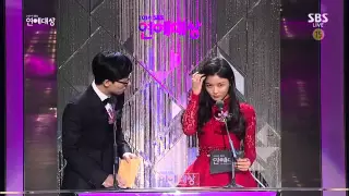 SBS Entertainment Awards 2014 연예대상 - Yoo Jae Suk 유재석, Kim Yoo Jung 김유정