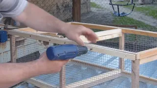 HOW TO MAKE CAGE  FOR DUCKLINGS  FOR GOSLINGS..КАК СДЕЛАТЬ КЛЕТКУ ДЛЯ ЦЫПЛЯТ УТЯТ ГУСЯТ...