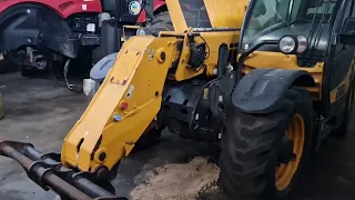 Diechi, Manitou, JCB та Claas в одному місці. Ремонт АКПП.