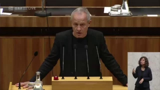 Peter Pilz bringt Nationalrat zum Lachen