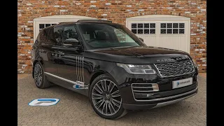 2019/68 RANGE ROVER 5.0 V8 SVAUTOBIOGRAPHY LWB IN SANTORINI BLACK METALLIC WITH EBONY LEATHER