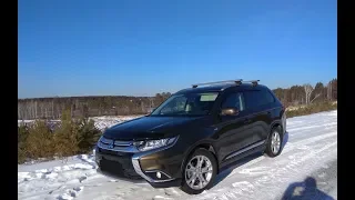 Mitsubishi Outlander 2017, 2.0 CVT 4WD Intense+ . 1 год владения.