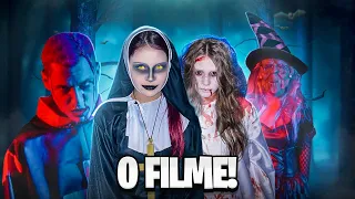 O FILME - MISTÉRIOS DE HALLOWEEN