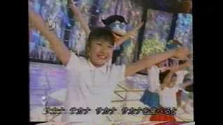 HEY! HEY! HEY! "おさかな天国" children's song performance