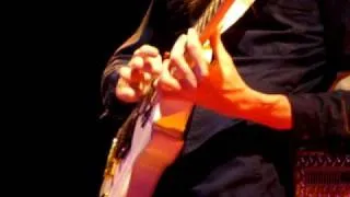 Buckethead 8 finger tapping Toad's Place 2008