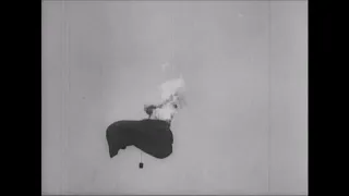 Spectacular aviation scenes from 1918 (speed corrected)