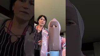 Mother's reaction on her daughter wearing Niqab #muslimah #muslimshorts