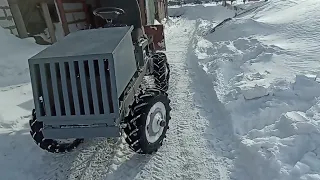 Обзор мини трактора в зимний период эксплуатации