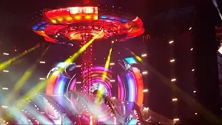 Jeff Lynne's ELO at WEMBLEY. Whole concert in 3 minutes
