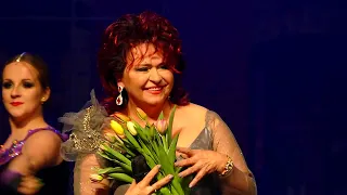 Bernadeta Kowalska i Przyjaciele - Piękne kwiaty, dobre słowa (koncert - Śląska Gala Biesiadna 2017)