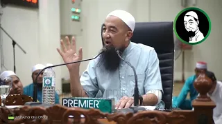 Makmum Baca Al Fatihah Ketika Imam Baca Surah - Ustaz Azhar Idrus Official