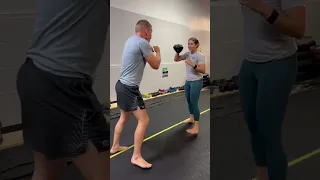Striking to T-Clinch to Knee Bump