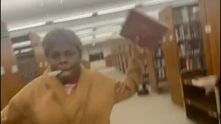 THE HOOD LIBRARIAN.. 😂😂🤣