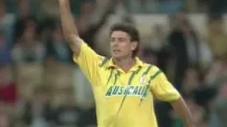 Michael Whitney dismisses Brian Lara 1992/93 SCG