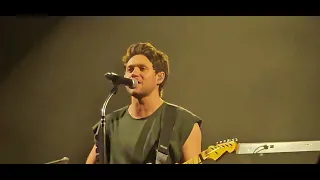 Niall Horan - Small Talk / Edge Of Seventeen (Ziggo Dome Amsterdam, 28-03-2024)