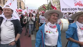 Idzie idzie Podbeskidzie – po ulicach Warszawy. #Stop ZIELONY ŁAD