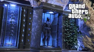 BATMAN'S BATCAVE!! (GTA 5 Mods)