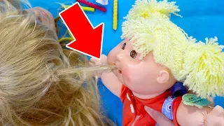 ABRO LA MUÑECA COME PELO de 1996 | Qué Hay Dentro de muñeca SNACKTIME KID