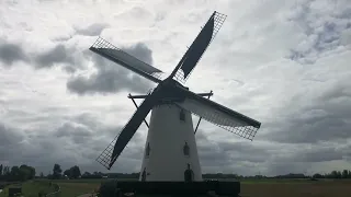 Molen Buiten Verwachting en Nooit Gedacht (malend) op 24 September