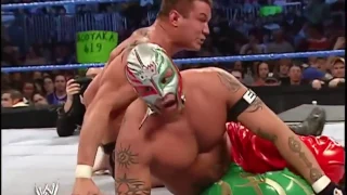 Randy Orton vs Rey Mysterio - WWE SmackDown! 04/07/06 (World Heavyweight Championship match) Part 3