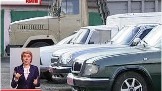 Київський університет імені Шевченка передав автомобілі на передову