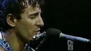 Bruce Springsteen: THIS LAND IS YOUR LAND