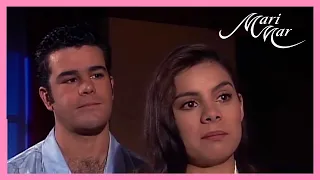 Sergio no deja de pensar en Marimar en su noche de bodas | Marimar 3/4 | C-40