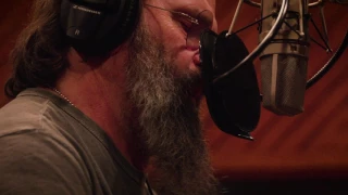 Steve Earle & The Dukes On "Sunset Highway" from ’So You Wannabe An Outlaw’