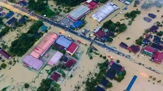 🇲🇾 THOUSANDS EVACUATED IN MALAYSIA as flash floods hit Terengganu, February 27 2022 banjir