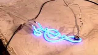 How Neon Signs Are Made