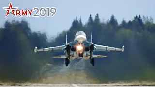 Отлёт бомбардировщиков Су-34. Форум "Армия-2019". Кубинка.