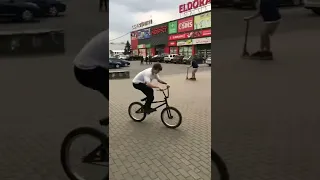 Новый влог уже на канале) #dimayastrub #bmx #vlog #bmxstreet #рэп