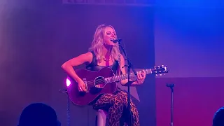 Lindsay ELL - I Don't Love You - Helotes, Texas