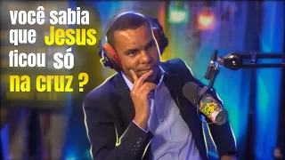 Como jesus sendo Deus morreu na cruz (Rodrigo Silva ft. Vilela inteligência limitada)