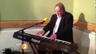 Take Rick Wakeman's Radio 2 Nursery Rhyme Challenge!