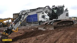 NEW Liebherr R920 Compact with Engcon