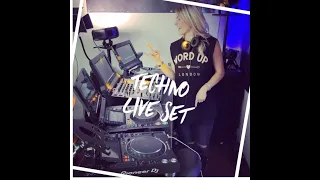 Mira Falkenstein - Techno Liveset @Twitch TV (Homestudio DJ Westend)