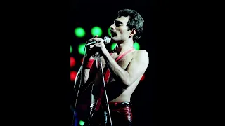 Queen - We Will Rock You (Fast) (Live In Milwaukee 9/10/1980)