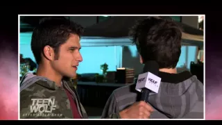 Tyler Posey interviews the back of Dylan O'Brien's head