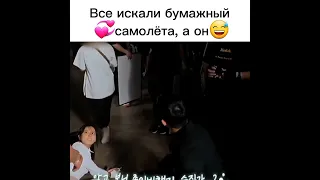 Все искали бумажные самолёты, а они все были в его кармане😅🤭💞дорама подснежник~за кадром