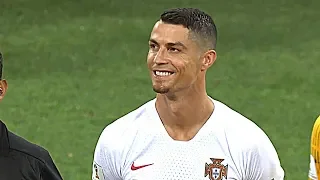 CR7 respect for the anthem of Uruguay