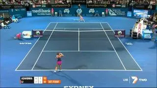 Azarenka forgets to howl