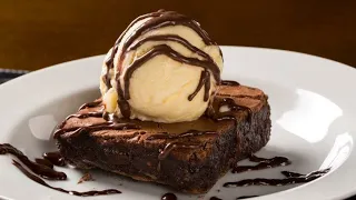 Chocolate Brownies Recipe | Fudgy Brownies | Brownies Banane ka Tarika | How To Make Perfect Brownie