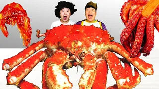 Mukbang Giant King Crab Spicy Seafood Boil 대왕 킹크랩 매운대왕해물찜 먹방 HUBA
