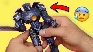 Opening the DELUXE Gypsy Danger Action Figure!